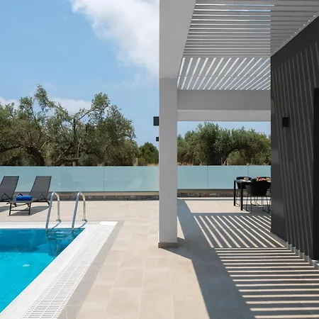Armonia Apartment *